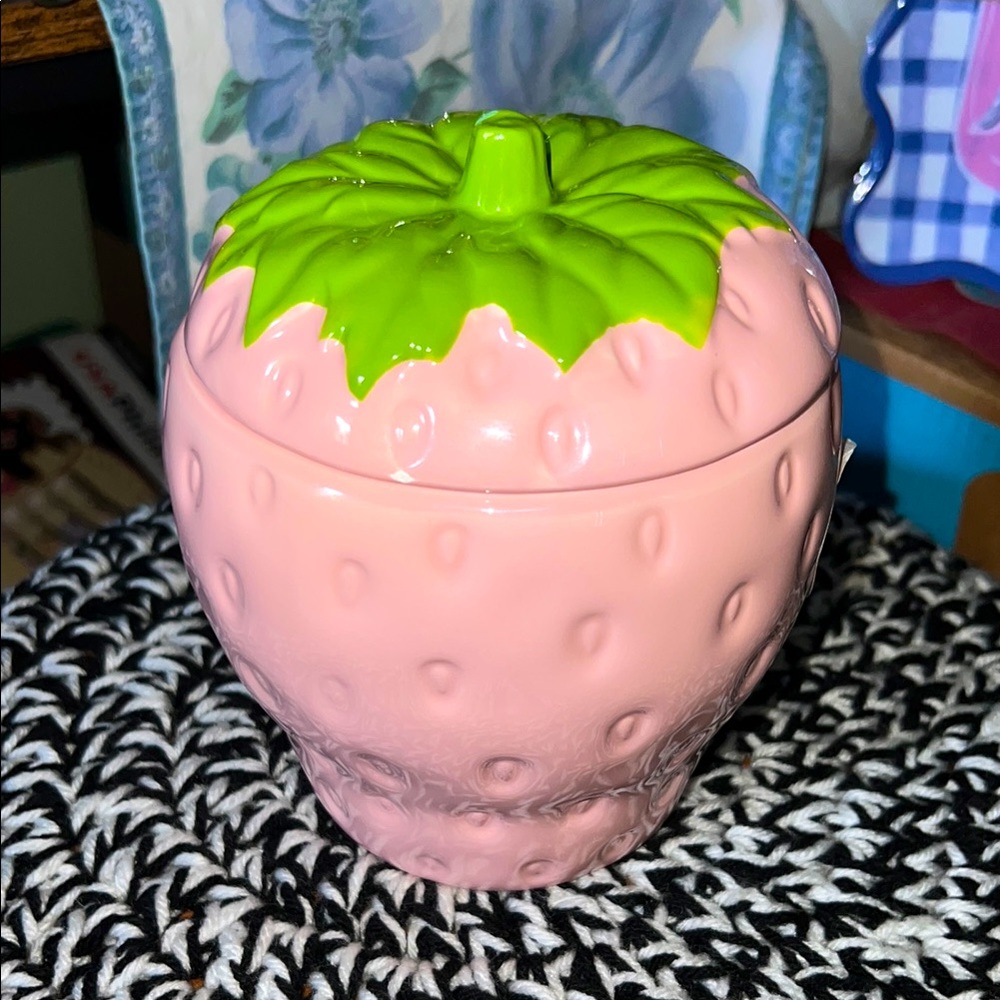 Pink Strawberry Ceramic Container - Picture 1 of 7